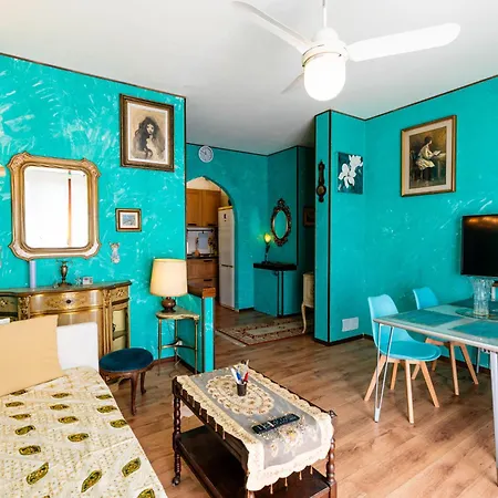 Lejlighed Garden And Sea By Interhome